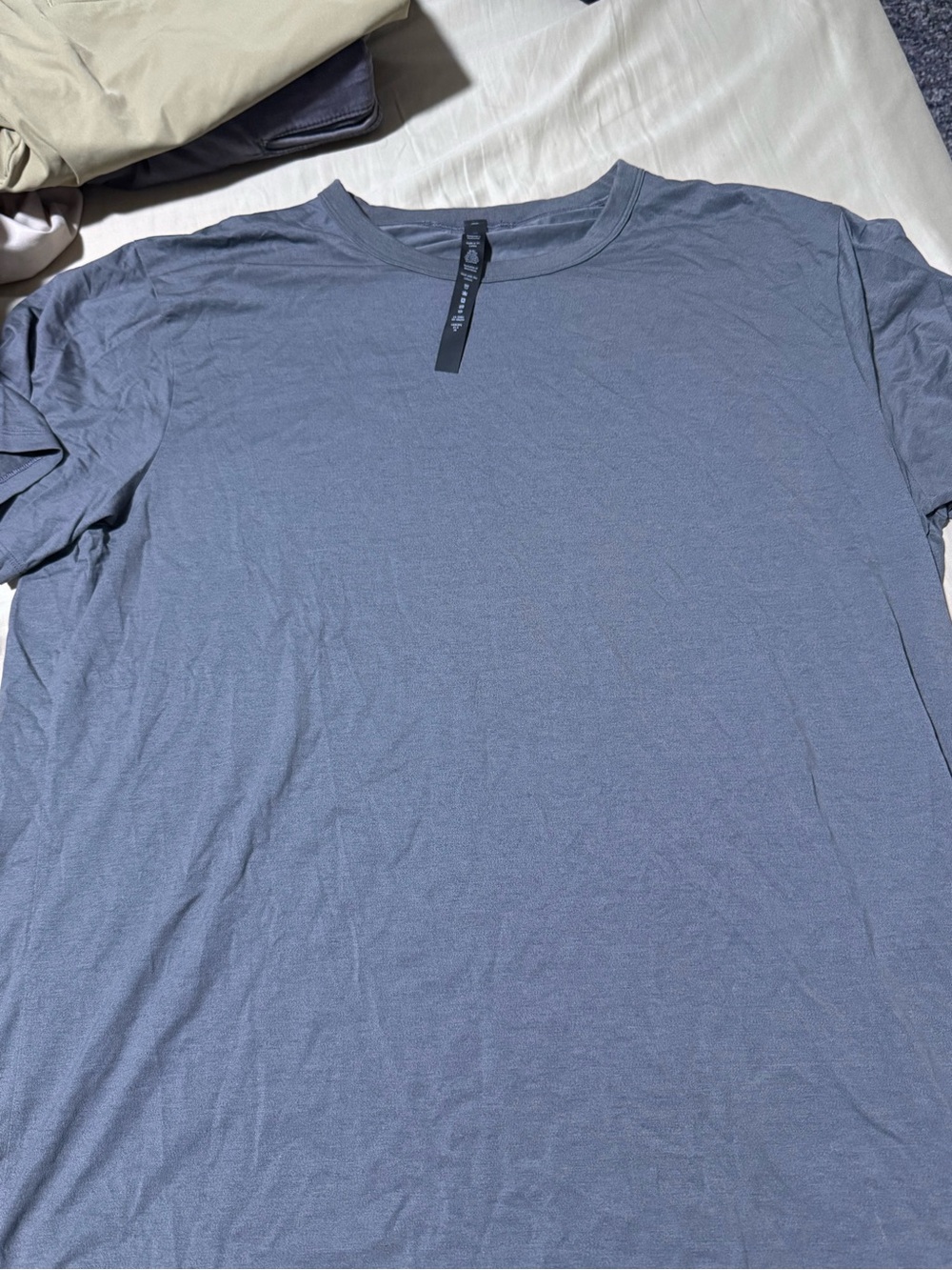 Lululemon Men's Crew Neck T-Shirt - Grey